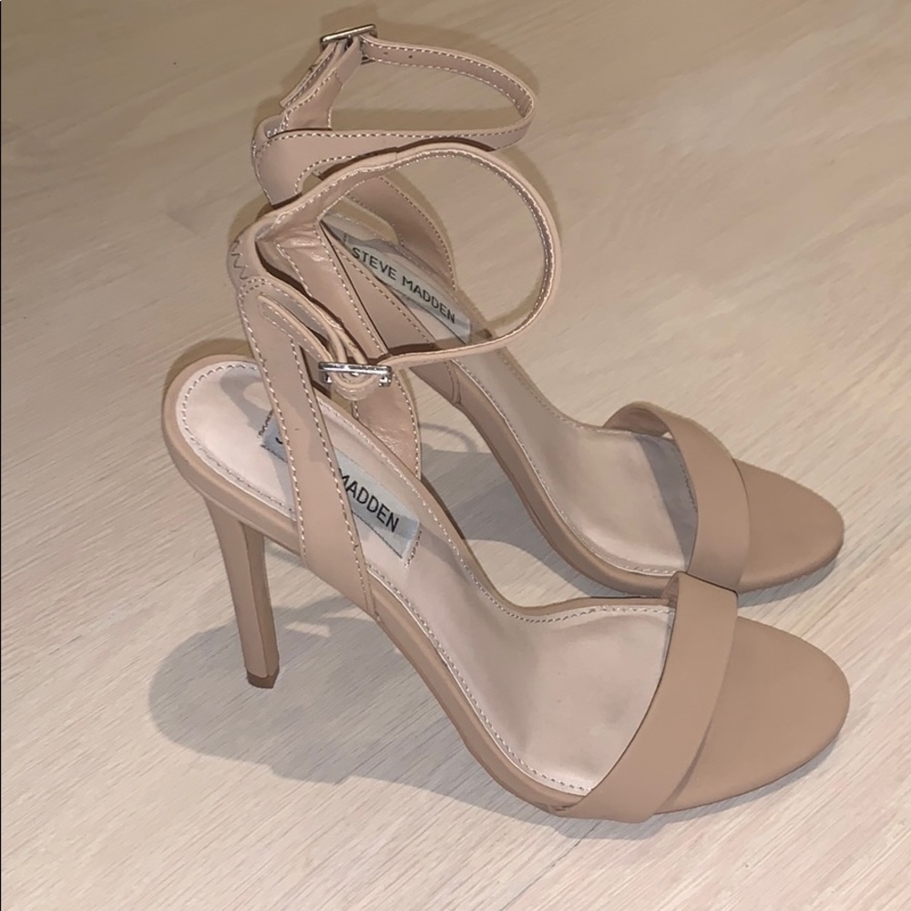 Steve Madden nude heels